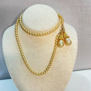 Gold Tone Necklace Baroque Champagne Pearlesque Beaded Lariat